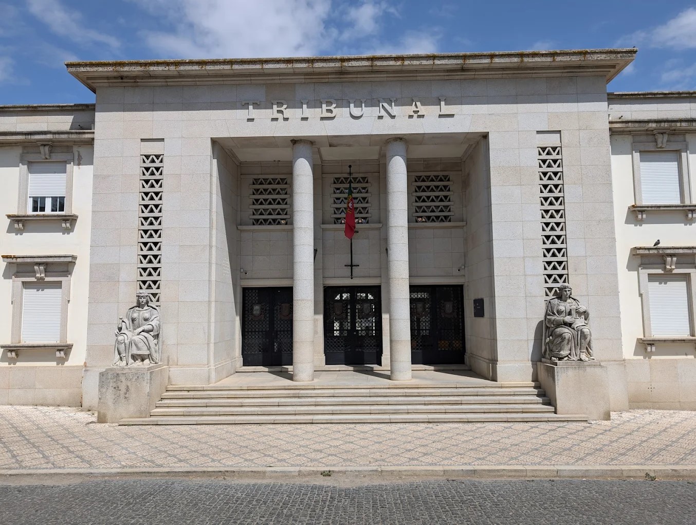 Tribunal de Beja lê acórdão a 5 de janeiro sobre exploração de imigrantes